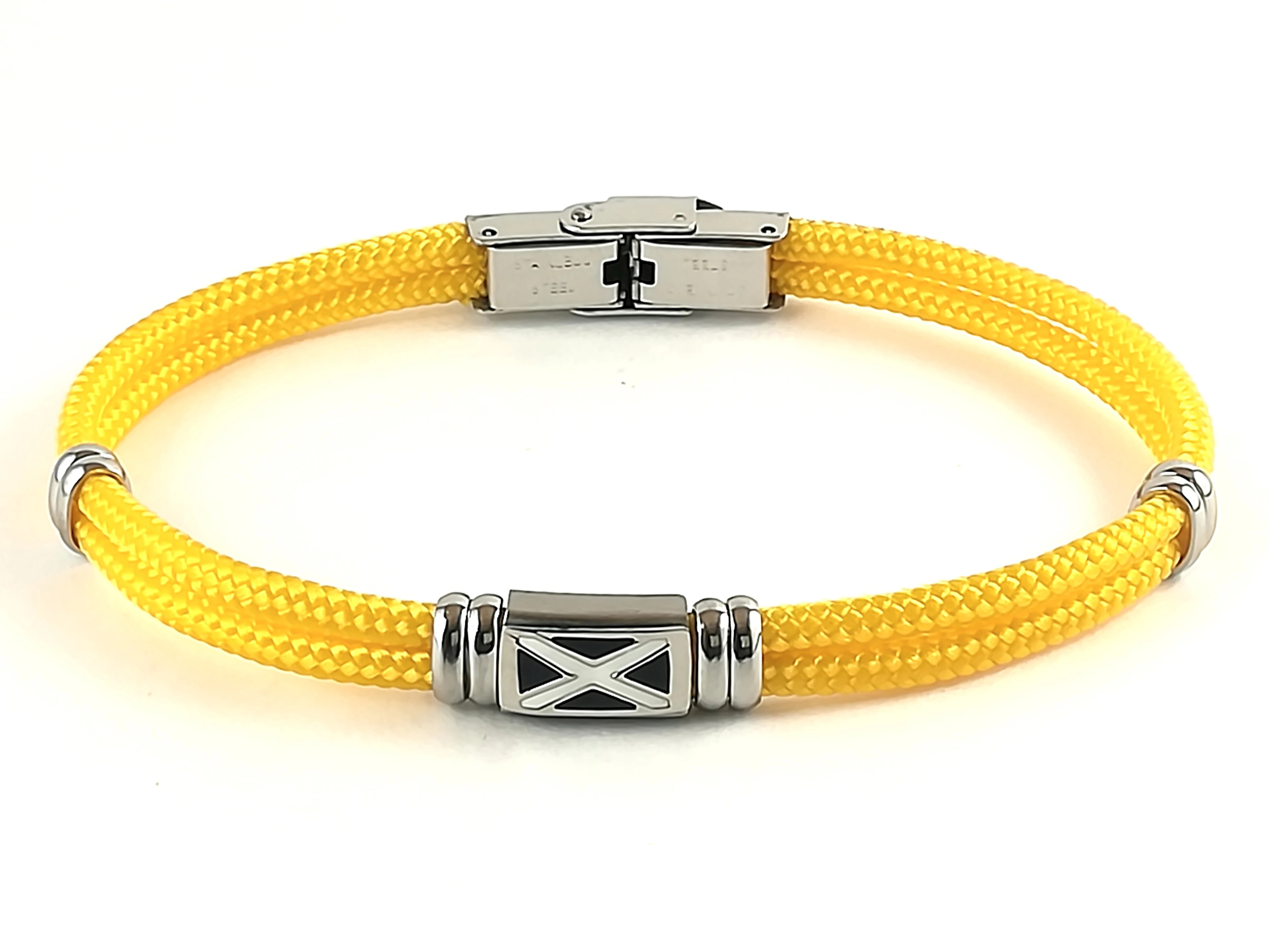 Stainless steel bracelet and yellow nautical rope with central enameled flag