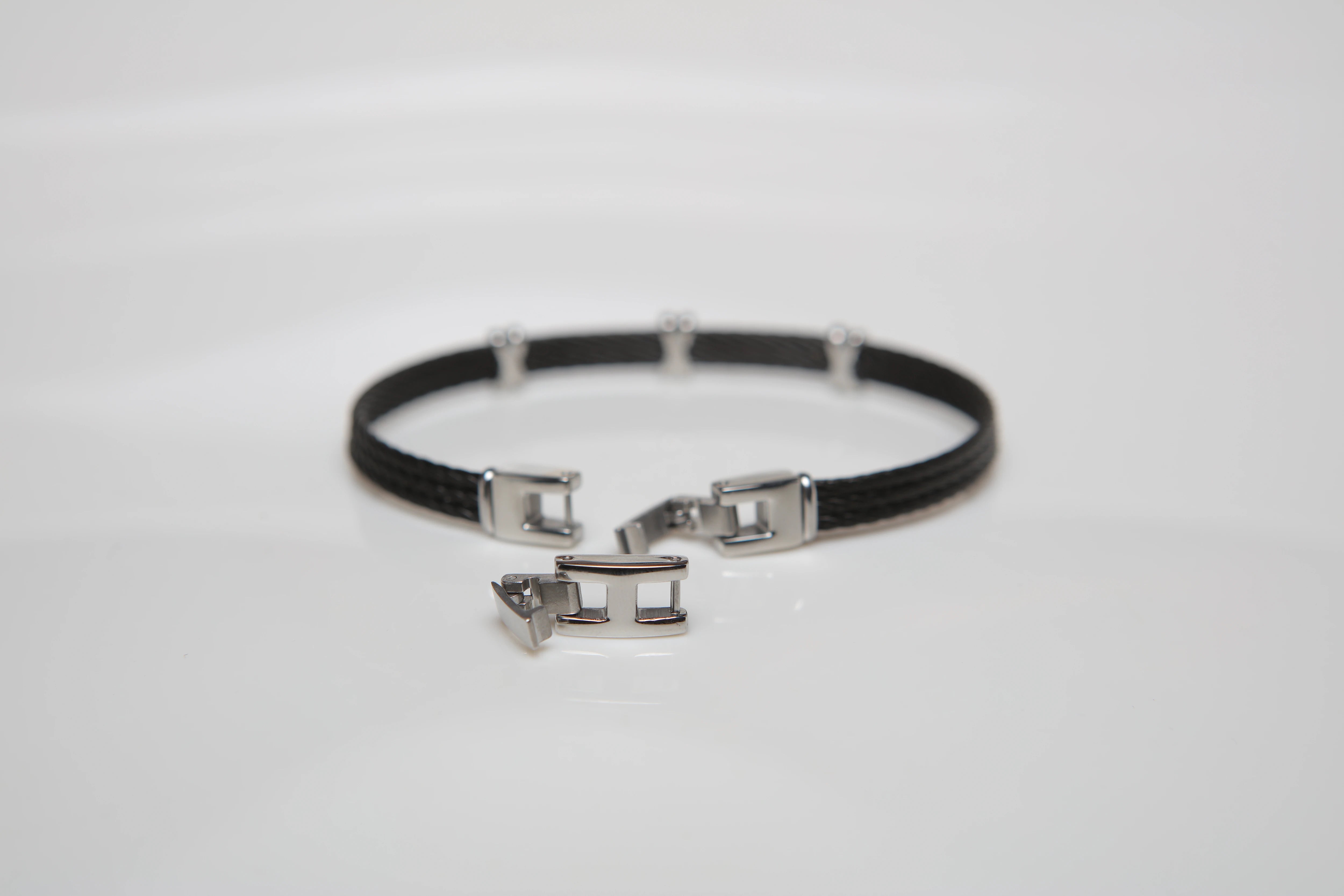 Stainless steel bracelet in black PVD XXX