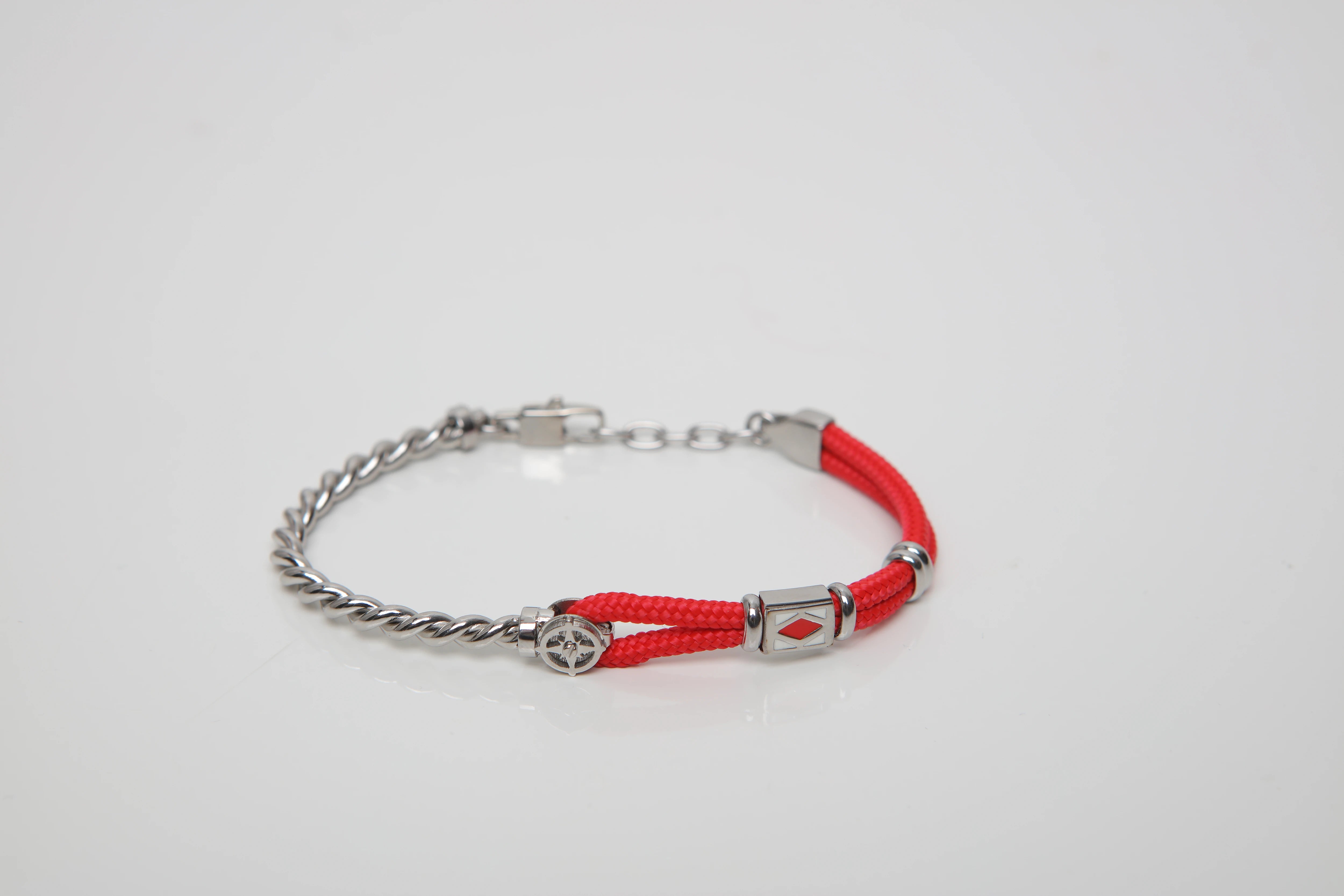 Stainless steel bracelet with red nautical rope, wind rose and enameled flag